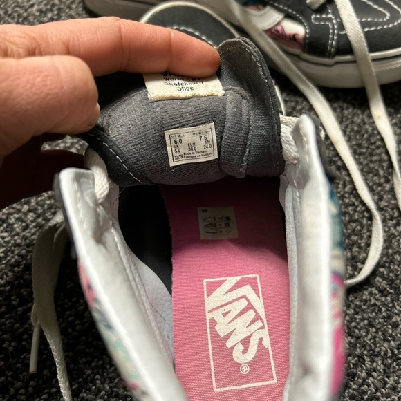 Vans High Tops - Picture 3 of 3